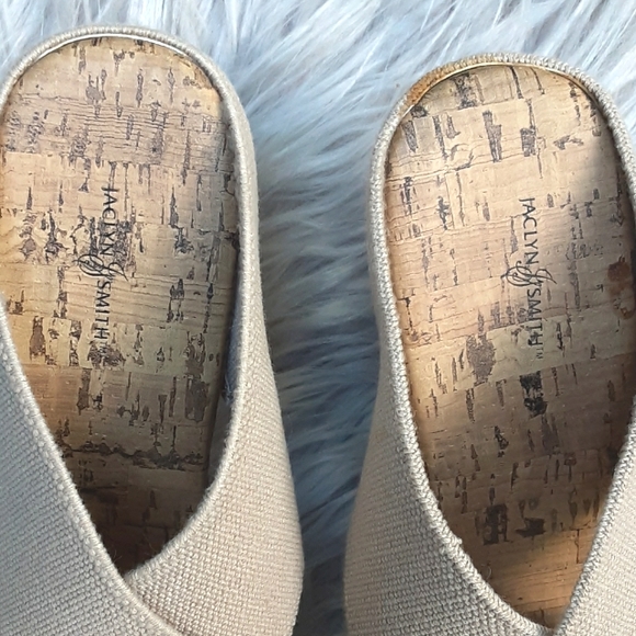 Jaclyn Smith Sandals - Picture 5 of 8